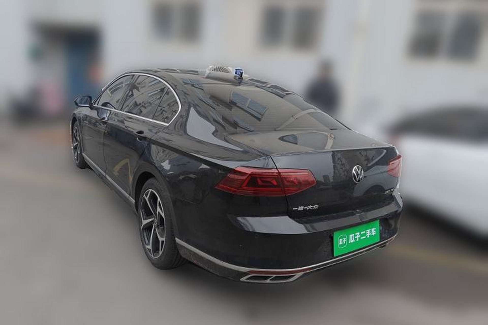 Used Volkswagen Magotan 2024 2 Million Units Zhongxiang Version 330TSI DSG Luxury Edition Exterior 3