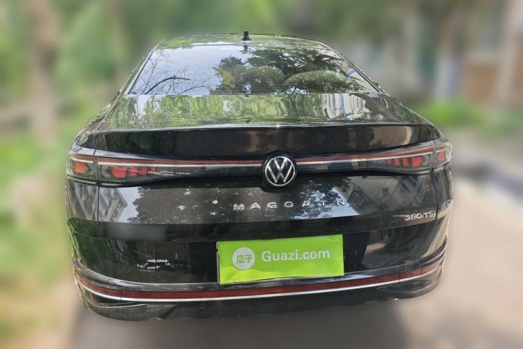 Used Volkswagen Magotan 2024 380TSI DSG Prestige Edition DaMai Package Exterior 4