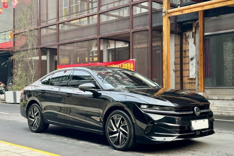 Used Volkswagen Magotan 2024 380TSI DSG Prestige Edition DaMai Package Exterior 4
