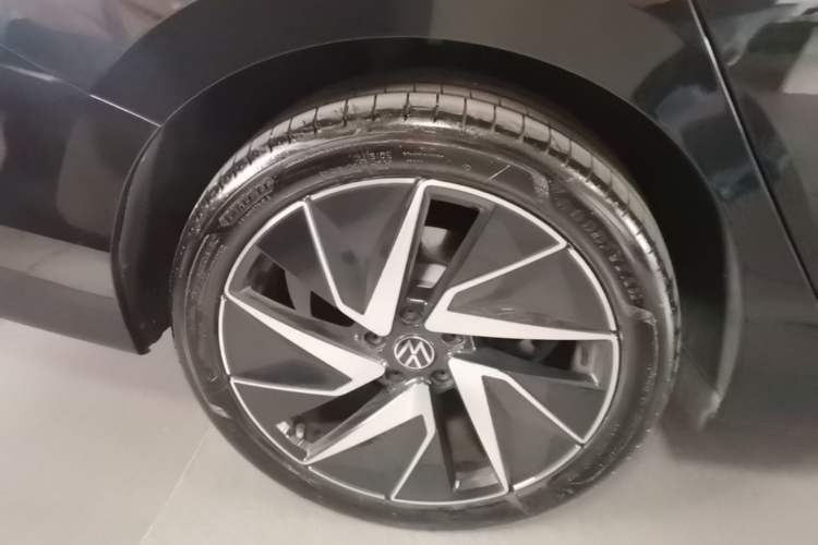 Used Volkswagen Magotan 2024 380TSI DSG Ultimate Edition Exterior 5