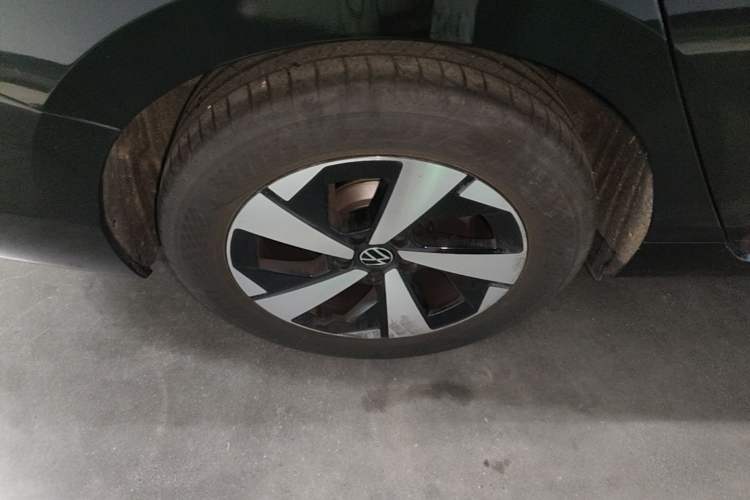 Used Volkswagen Magotan 2024 300TSI DSG Prestige Edition—A Real Eye-Catcher Exterior 5