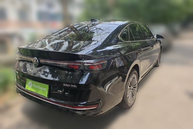 Used Volkswagen Magotan 2024 380TSI DSG Prestige Edition DaMai Package Exterior 5