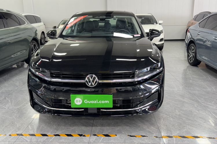 Used Volkswagen Magotan 2024 380TSI DSG Ultimate Edition Exterior 5