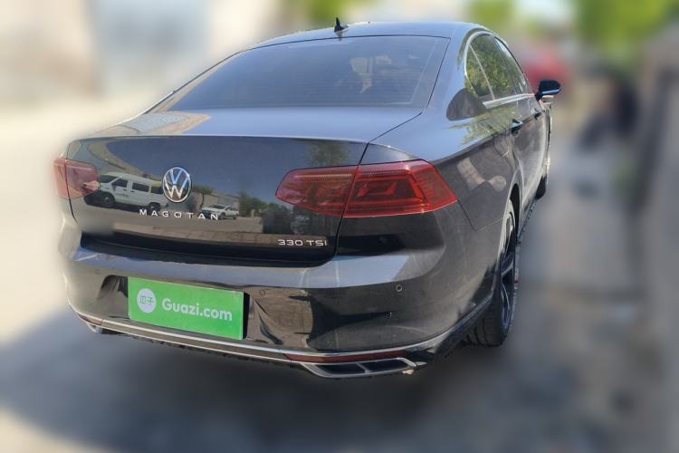 Used Volkswagen Magotan 2024 2 Million Units Zhongxiang Version 330TSI DSG Luxury Edition Exterior 5