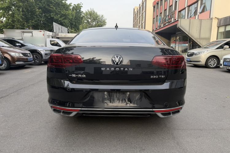 Used Volkswagen Magotan 2024 2 Million Units Zhongxiang Version 330TSI DSG Luxury Edition Exterior 6
