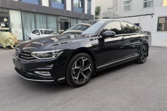Used Volkswagen Magotan 2024 2 Million Units Zhongxiang Version 330TSI DSG Luxury Edition
