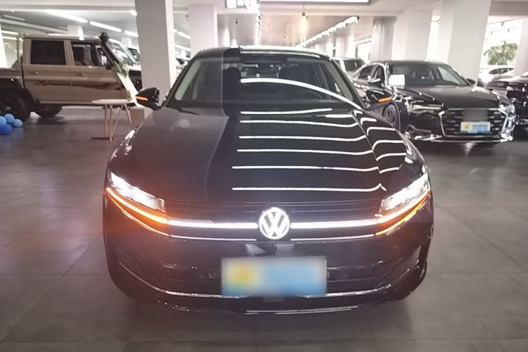 Used Volkswagen Magotan 2024 380TSI DSG Ultimate Edition Front