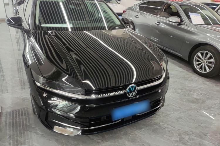 Used Volkswagen Magotan 2024 380TSI DSG Prestige Edition Front