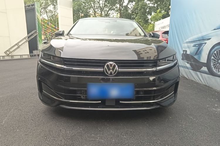 Used Volkswagen Magotan 2024 380TSI DSG Ultimate Edition Front