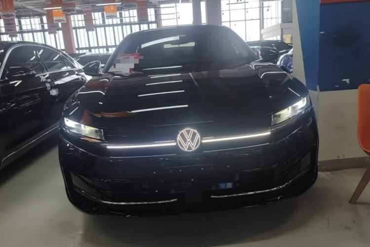 Used Volkswagen Magotan 2024 380TSI DSG Ultimate Edition Front