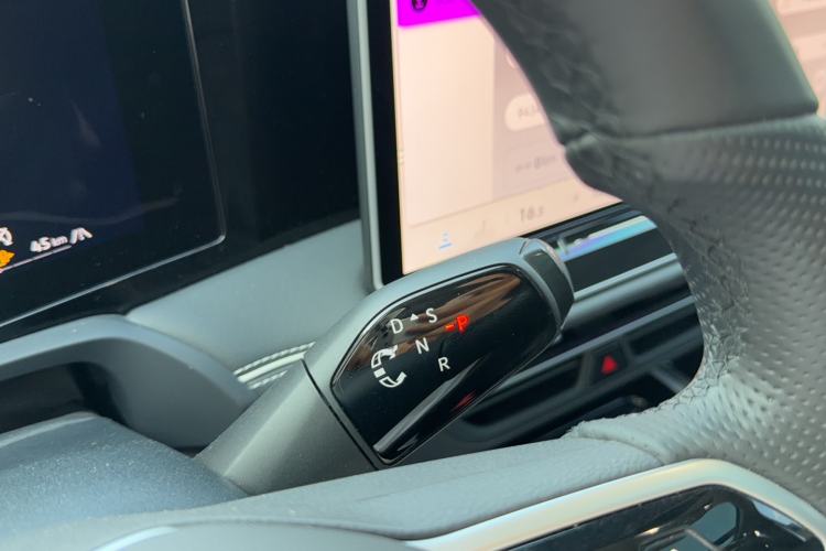 Used Volkswagen Magotan 2024 380TSI DSG Prestige Edition DaMai Package Gear Lever