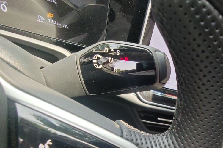 Used Volkswagen Magotan 2024 380TSI DSG Prestige Edition DaMai Package Gear Lever