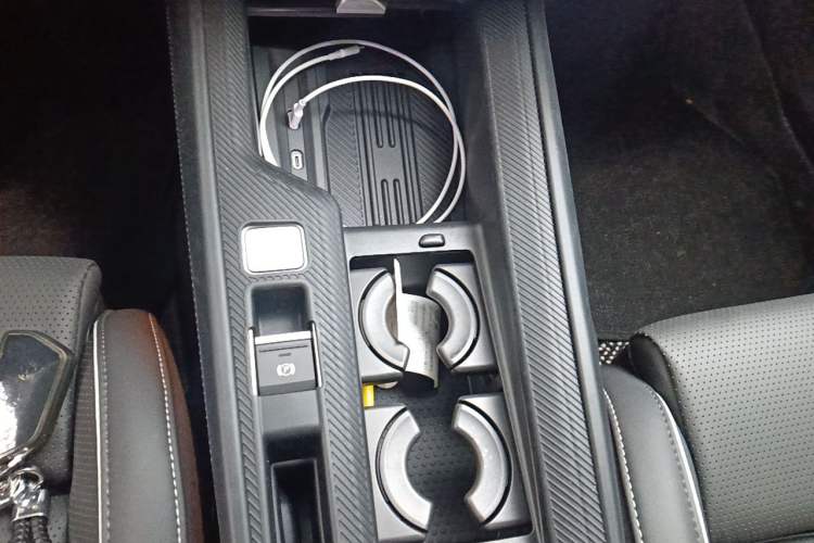 Used Volkswagen Magotan 2024 380TSI DSG Prestige Edition DaMai Package Gear Lever