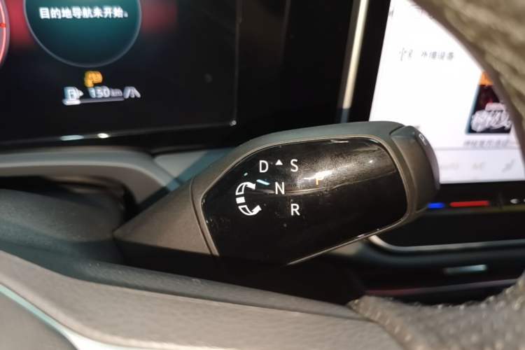 Used Volkswagen Magotan 2024 380TSI DSG Prestige Edition DaMai Package Gear Lever