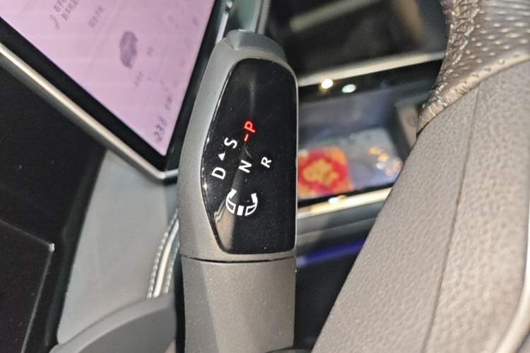 Used Volkswagen Magotan 2024 380TSI DSG Prestige Edition DaMai Package Gear Lever