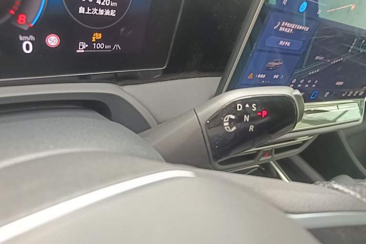 Used Volkswagen Magotan 2024 380TSI DSG Ultimate Edition Gear Lever
