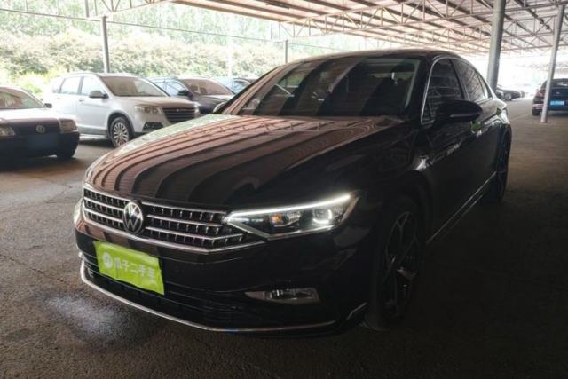 Used Volkswagen Magotan 2024 2 Million Units Zhongxiang Version 330TSI DSG Luxury Edition