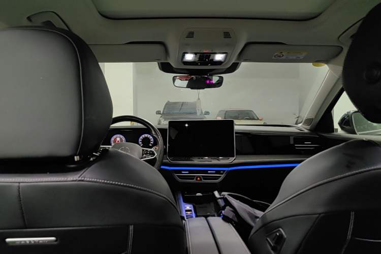 Used Volkswagen Magotan 2024 380TSI DSG Ultimate Edition Headliner
