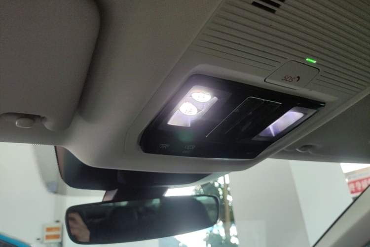 Used Volkswagen Magotan 2024 380TSI DSG Prestige Edition Headliner