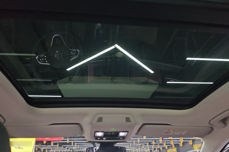 Used Volkswagen Magotan 2024 380TSI DSG Prestige Edition DaMai Package Headliner