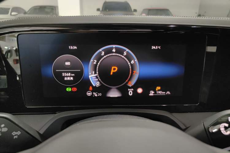 Used Volkswagen Magotan 2024 380TSI DSG Ultimate Edition Instrument Cluster