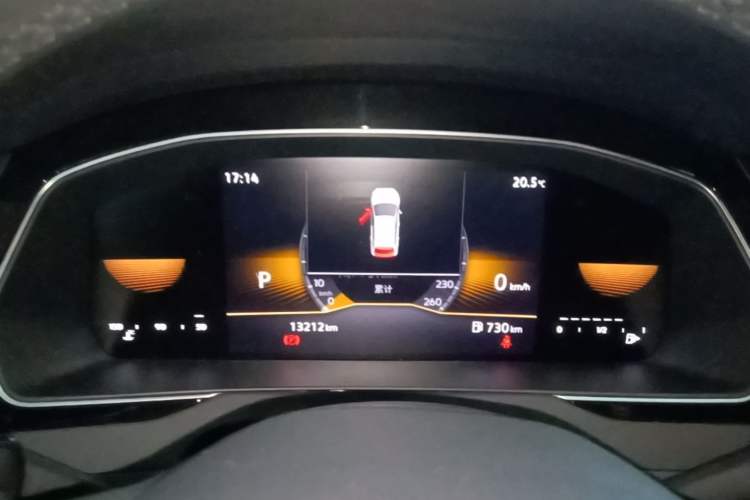 Used Volkswagen Magotan 2024 2 Million Units of Zhongxiang Version 280TSI DSG Comfort Edition Instrument Cluster