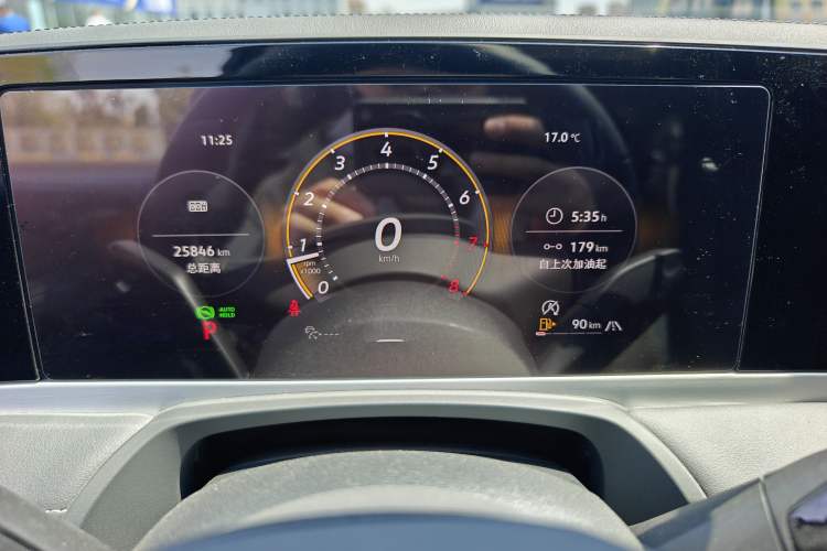 Used Volkswagen Magotan 2024 300TSI DSG Prestige Edition—A Real Eye-Catcher Instrument Cluster