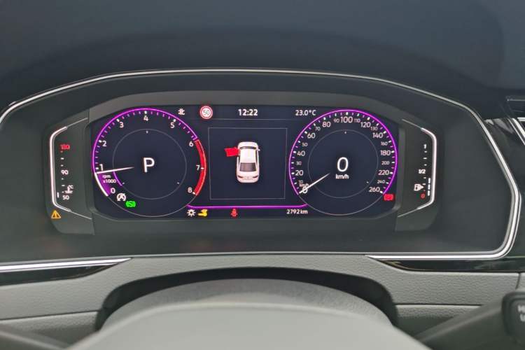 Used Volkswagen Magotan 2024 2 Million Units Zhongxiang Version 330TSI DSG Luxury Edition Instrument Cluster