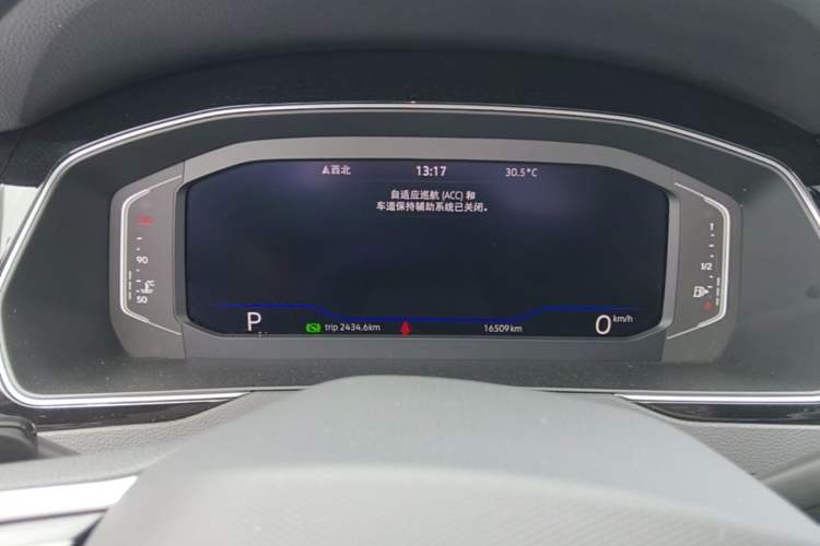 Used Volkswagen Magotan 2024 2 Million Units Zhongxiang Version 330TSI DSG Luxury Edition Instrument Cluster