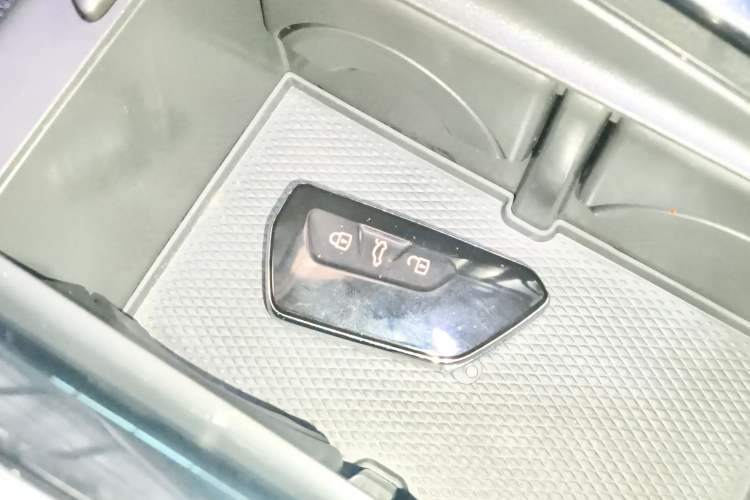 Used Volkswagen Magotan 2024 380TSI DSG Prestige Edition Interior 1