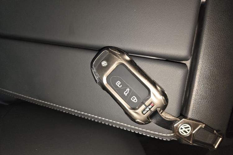 Used Volkswagen Magotan 2024 380TSI DSG Prestige Edition DaMai Package Interior 1