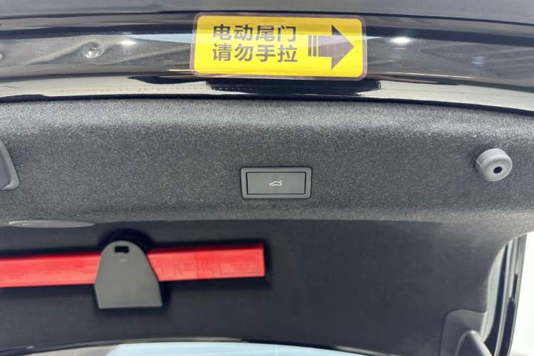 Used Volkswagen Magotan 2024 380TSI DSG Prestige Edition DaMai Package Interior 7