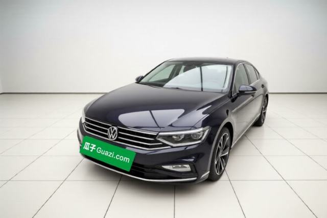 Used Volkswagen Magotan 2024 2 Million Units Zhongxiang Version 330TSI DSG Luxury Edition