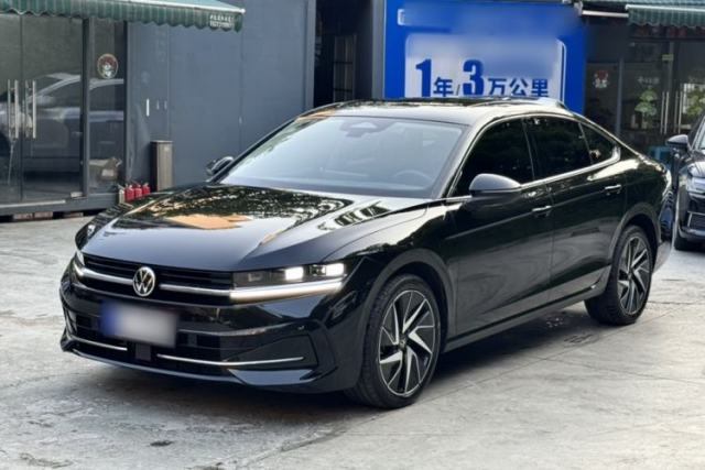 Used Volkswagen Magotan 2024 380TSI DSG Prestige Edition DaMai Package