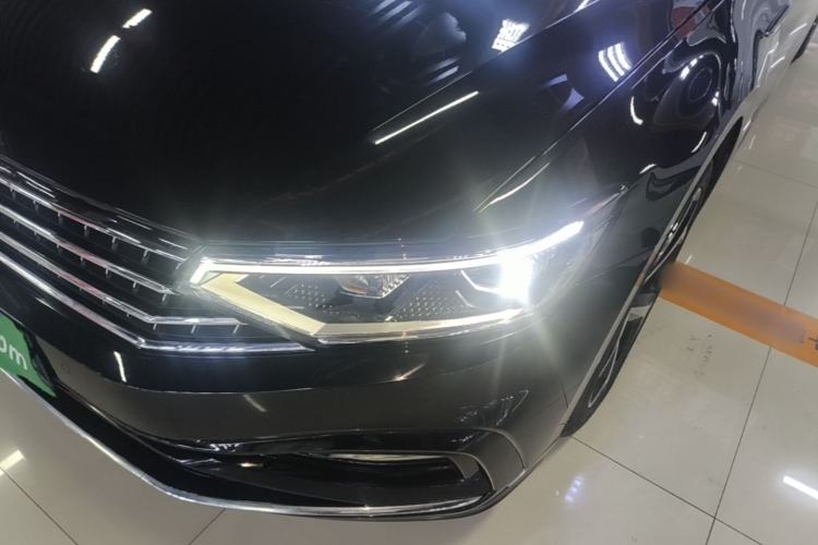 Used Volkswagen Magotan 2024 2 Million Units Zhongxiang Version 330TSI DSG Luxury Edition Left Front Headlight