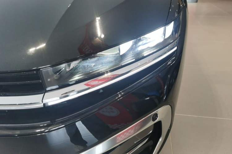 Used Volkswagen Magotan 2024 380TSI DSG Prestige Edition DaMai Package Left Front Headlight