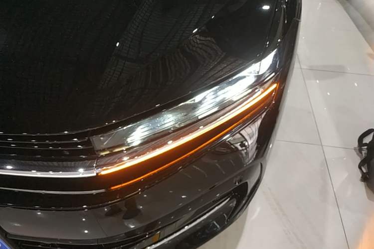 Used Volkswagen Magotan 2024 380TSI DSG Prestige Edition DaMai Package Left Front Headlight