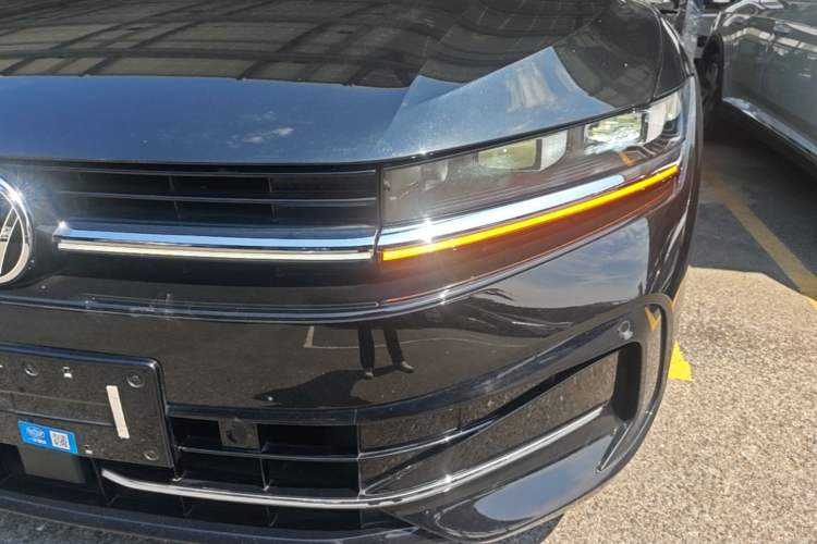 Used Volkswagen Magotan 2024 380TSI DSG Prestige Edition DaMai Package Left Front Headlight
