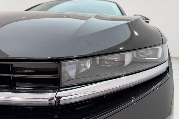 Used Volkswagen Magotan 2024 380TSI DSG Prestige Edition DaMai Package Left Front Headlight