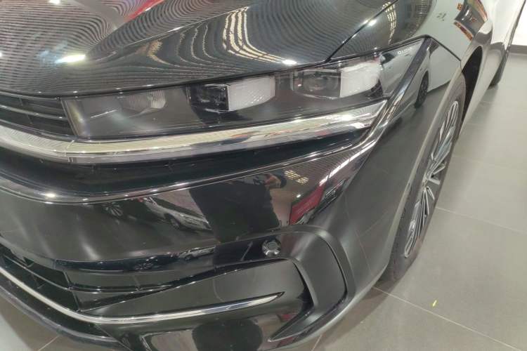 Used Volkswagen Magotan 2024 380TSI DSG Prestige Edition DaMai Package Left Front Headlight