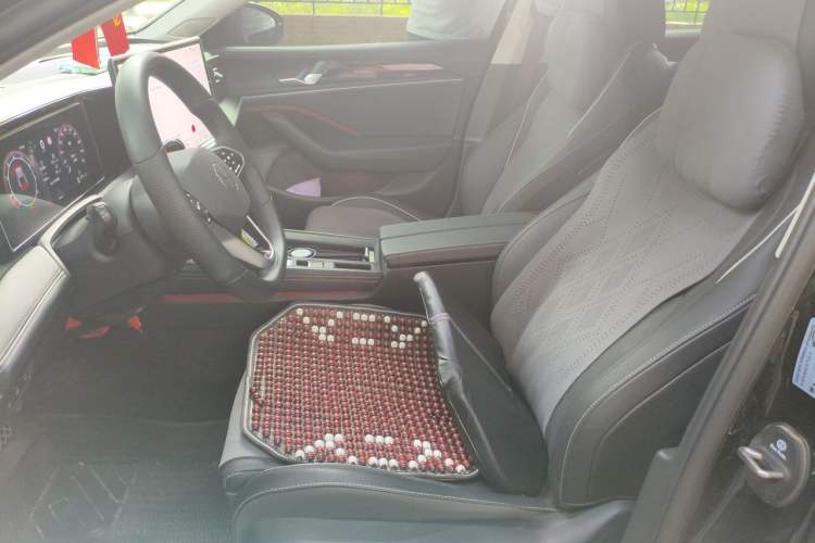 Used Volkswagen Magotan 2024 380TSI DSG Prestige Edition DaMai Package Left Front Seat