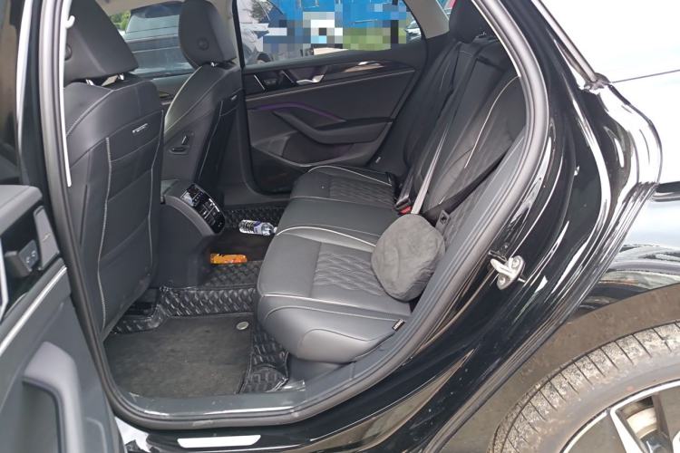 Used Volkswagen Magotan 2024 380TSI DSG Ultimate Edition Left Rear Seat