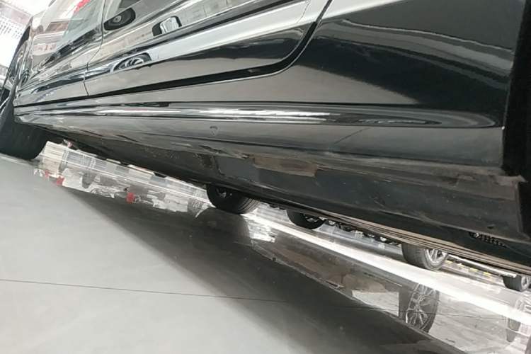 Used Volkswagen Magotan 2024 2 Million Units Zhongxiang Version 330TSI DSG Luxury Edition Left Side Sill