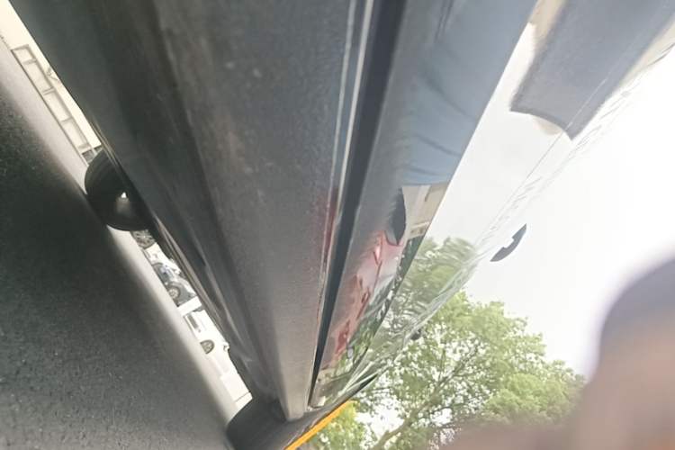 Used Volkswagen Magotan 2024 380TSI DSG Ultimate Edition Left Side Sill