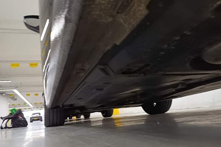 Used Volkswagen Magotan 2024 380TSI DSG Ultimate Edition Left Side Sill