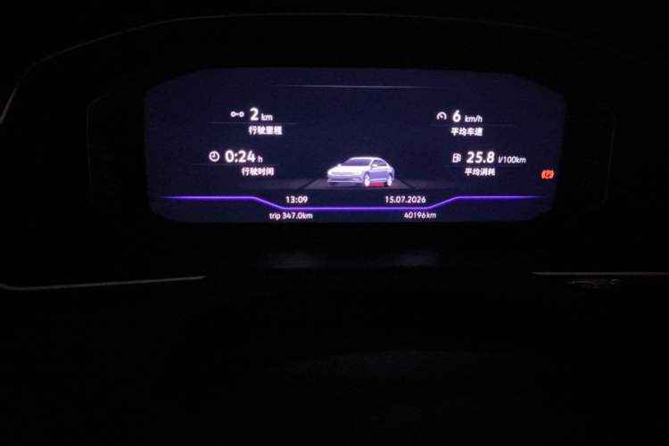 Used Volkswagen Magotan 2024 2 Million Units Zhongxiang Version 330TSI DSG Luxury Edition Odometer Close Up