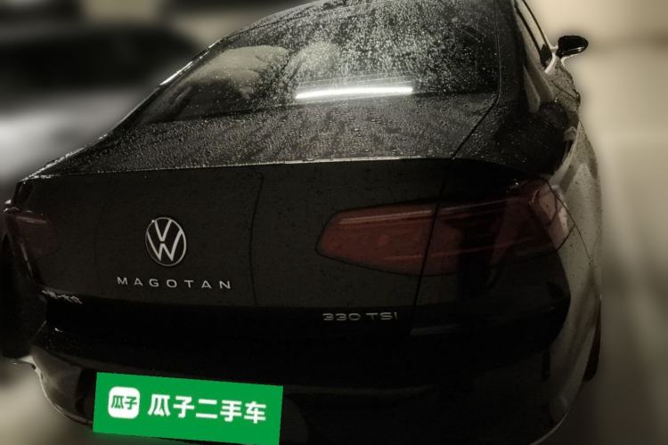 Used Volkswagen Magotan 2024 2 Million Units Zhongxiang Version 330TSI DSG Luxury Edition Rear