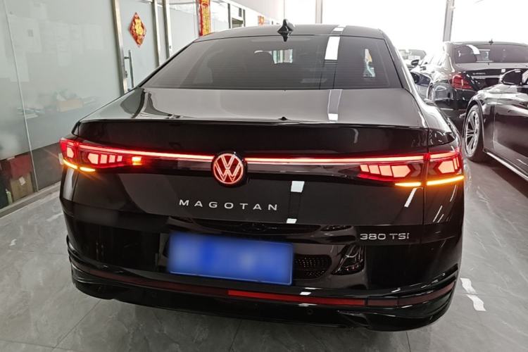 Used Volkswagen Magotan 2024 380TSI DSG Prestige Edition Rear