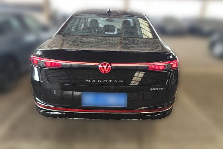 Used Volkswagen Magotan 2024 380TSI DSG Prestige Edition DaMai Package Rear
