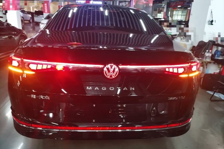 Used Volkswagen Magotan 2024 380TSI DSG Ultimate Edition Rear